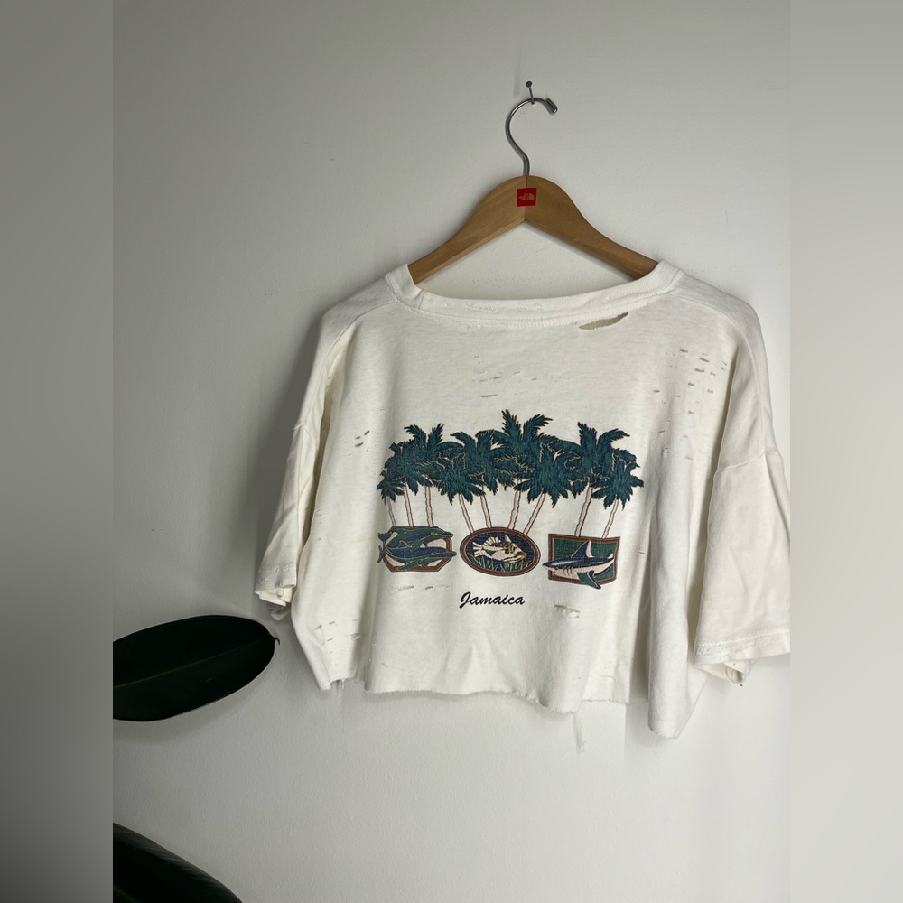 HAND DISTRESSED VINTAGE JAMAICAN TEE